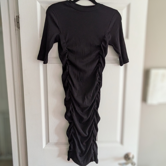 H&M MAMA Maternity Ribbed Bodycon Dress with Ruching - Picture 3 of 6